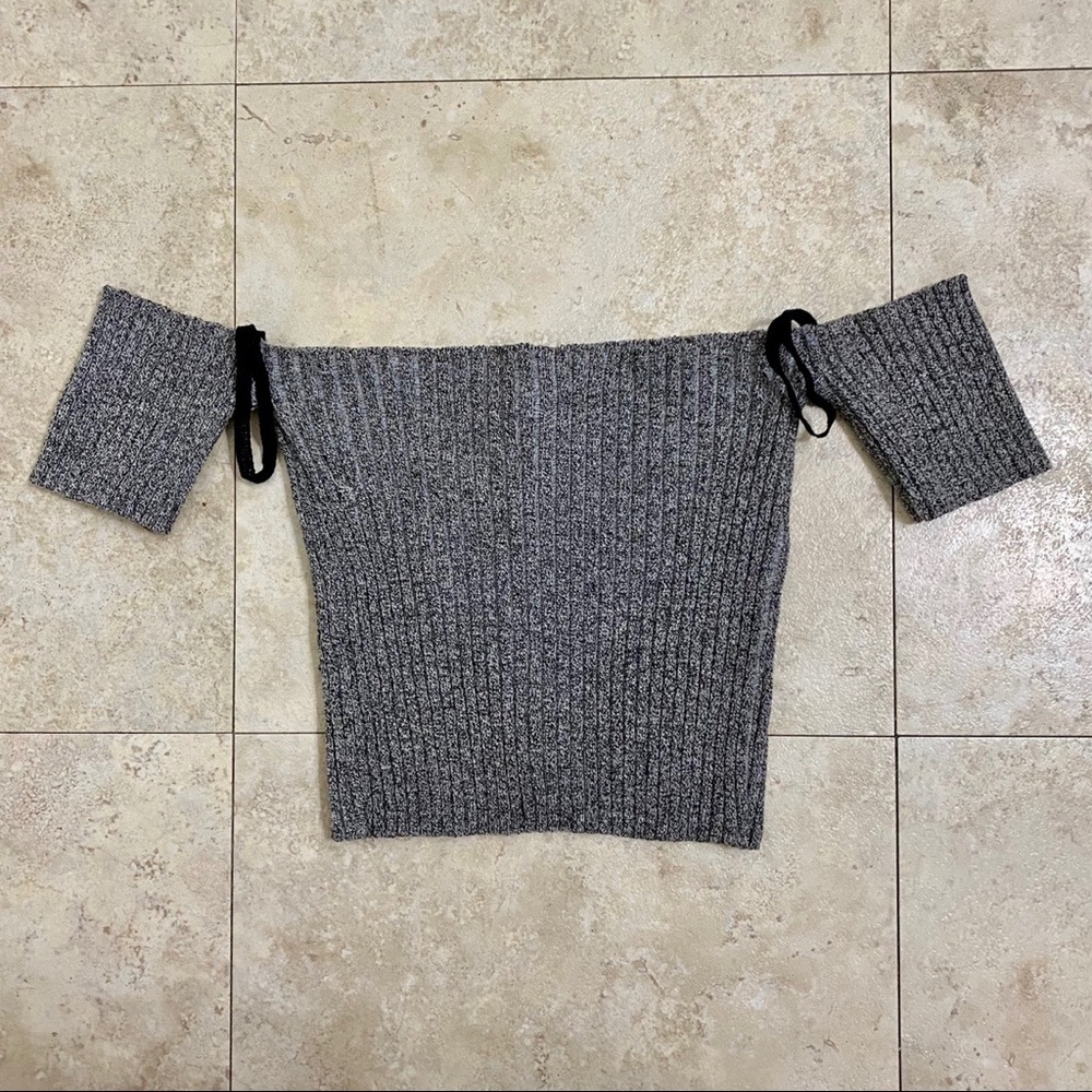 Lace Up Bardot Crop Top✨ - Picture 2 of 4